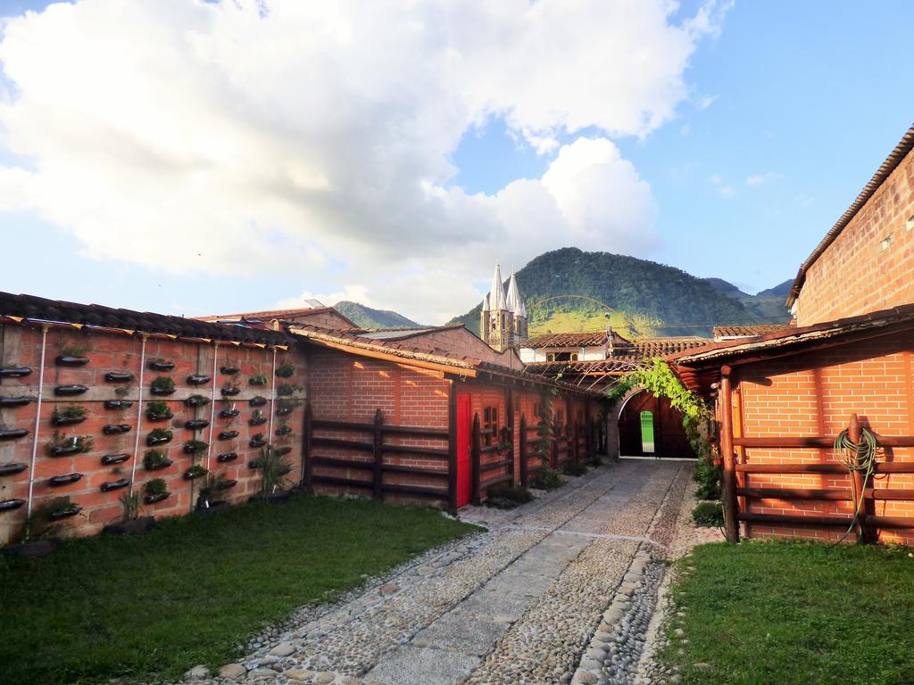 Hotel Kantarrana Urbana คาร์ดิน ห้อง รูปภาพ