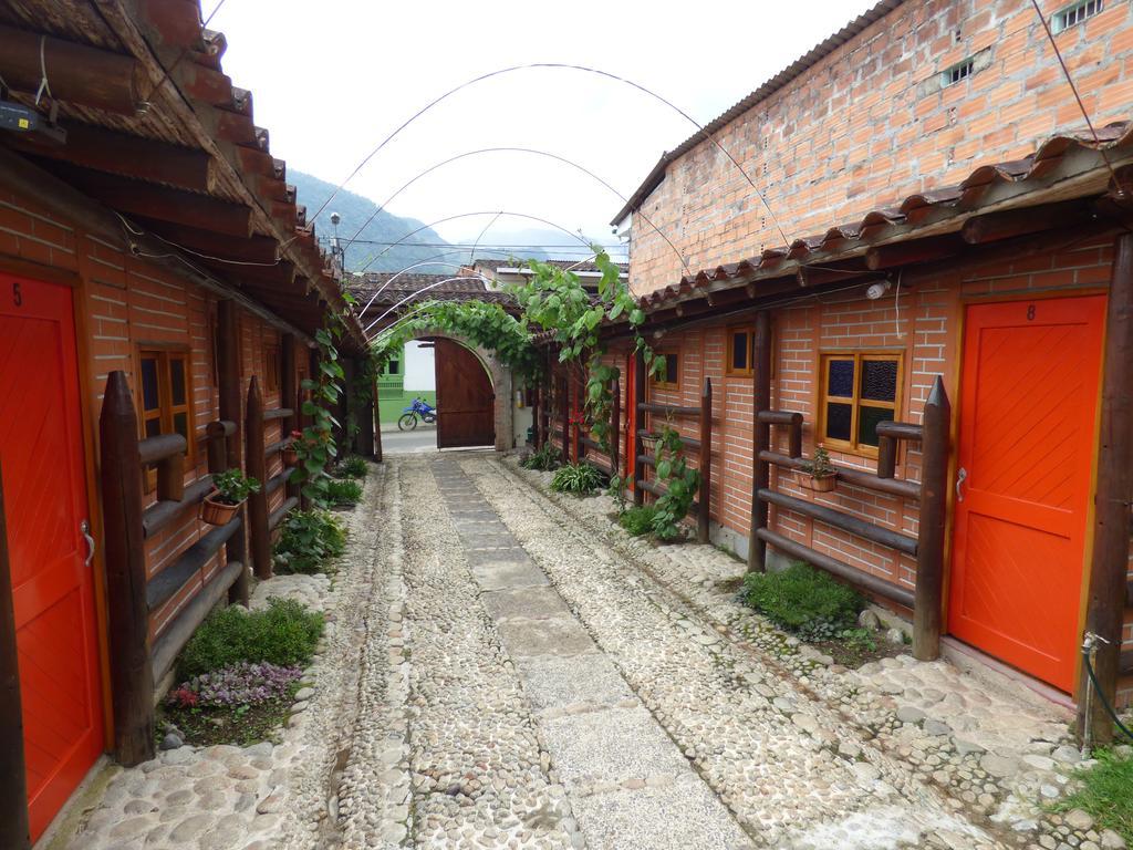 Hotel Kantarrana Urbana คาร์ดิน ห้อง รูปภาพ